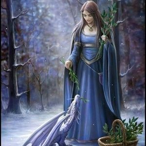 Meet your Posher, Mary ellen